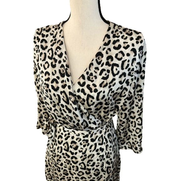 Zara Ivory/Black Silky Leopard Print Wrap Long Sleeve Midi Dress Size S - Picture 2 of 8